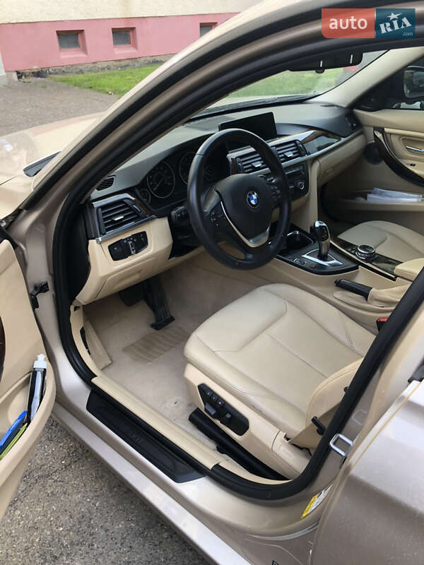 Седан BMW 3 Series 2014 в Львове