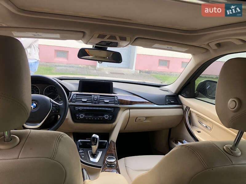 Седан BMW 3 Series 2014 в Львове