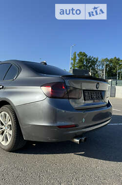 Седан BMW 3 Series 2012 в Полтаві