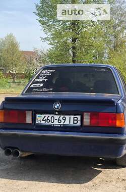Седан BMW 3 Series 1985 в Івано-Франківську