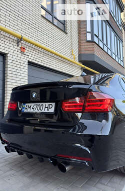 Седан BMW 3 Series 2013 в Житомирі