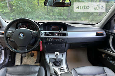 Универсал BMW 3 Series 2009 в Киеве