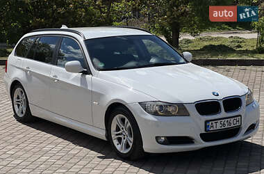 BMW 3 Series 2011