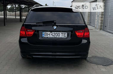Универсал BMW 3 Series 2009 в Черноморске