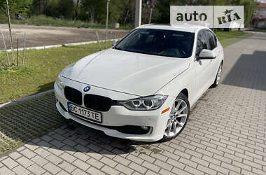 Седан BMW 3 Series 2015 в Львове