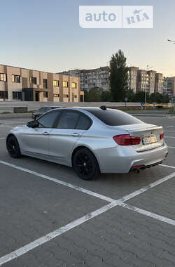 Седан BMW 3 Series 2016 в Києві