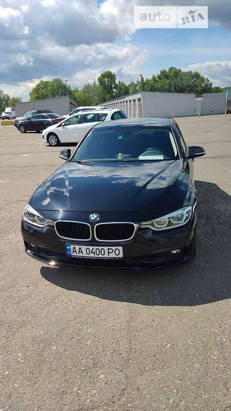 Седан BMW 3 Series 2017 в Киеве