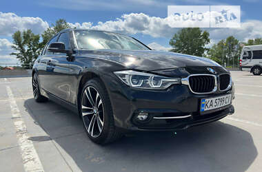 Седан BMW 3 Series 2017 в Киеве