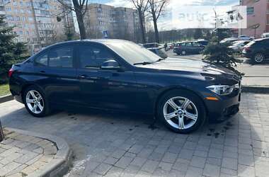 Седан BMW 3 Series 2015 в Львові