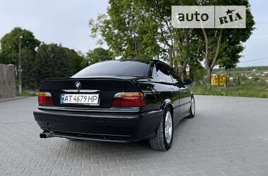 Купе BMW 3 Series 1992 в Збараже