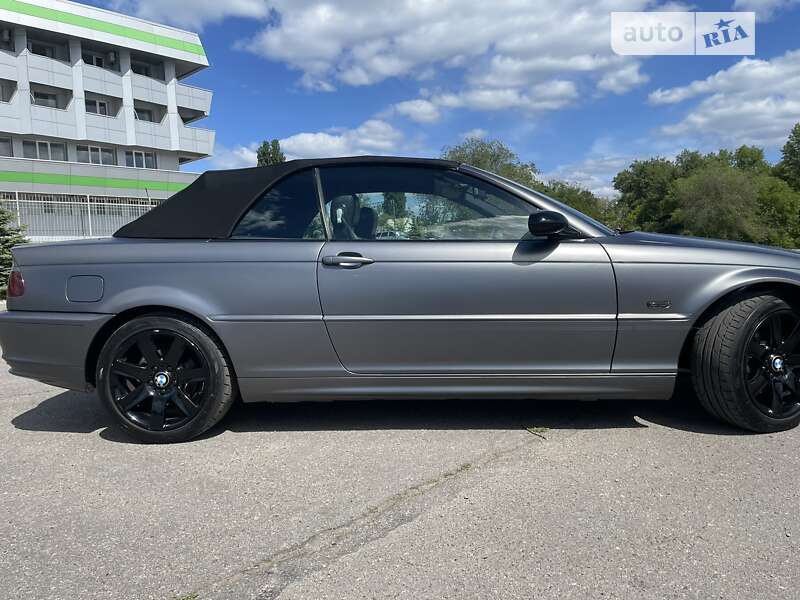 Кабриолет BMW 3 Series 2002 в Кременчуге