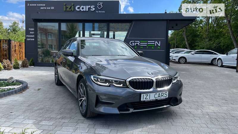 Седан BMW 3 Series 2021 в Львове