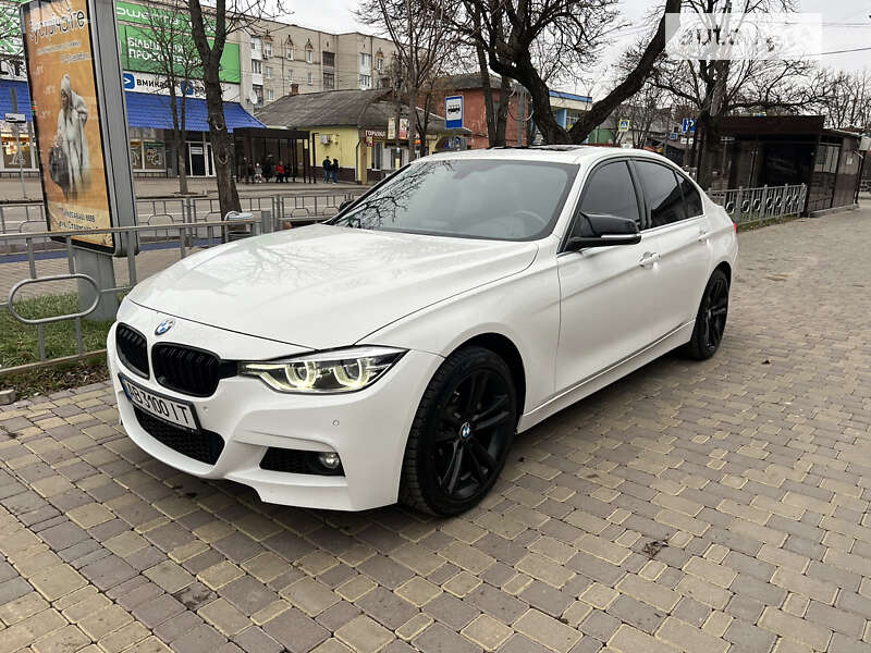 Седан BMW 3 Series 2017 в Могилев-Подольске