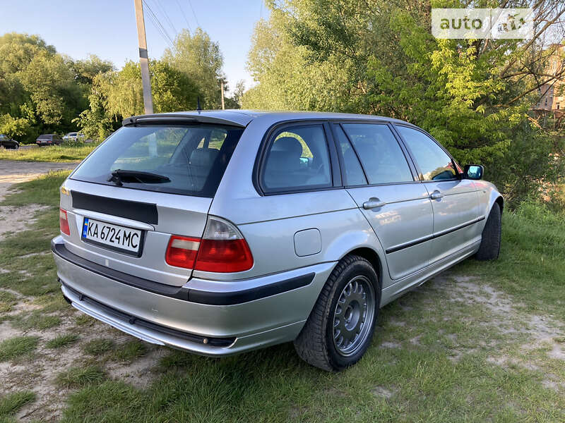 Универсал BMW 3 Series 2002 в Киеве