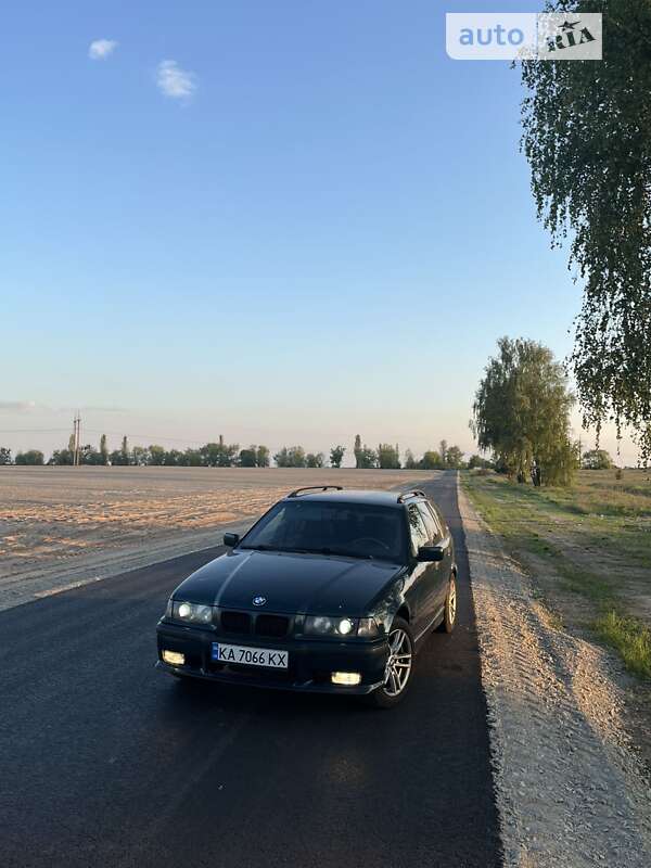 Универсал BMW 3 Series 1996 в Киеве