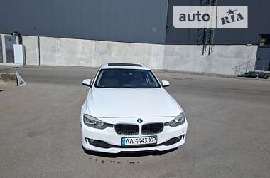 Седан BMW 3 Series 2013 в Киеве