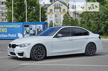 Седан BMW 3 Series 2013 в Львові