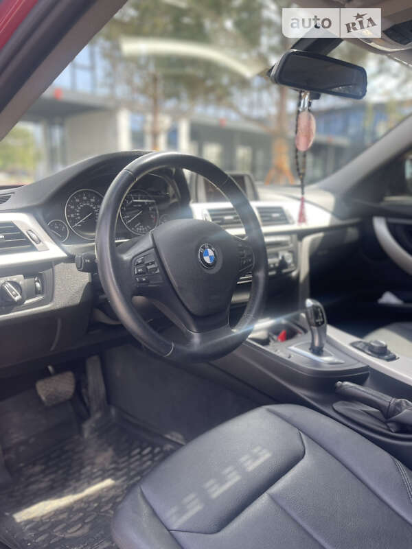 Седан BMW 3 Series 2014 в Ровно фото 11 Седан BMW 3 Series 2014 в Ровно