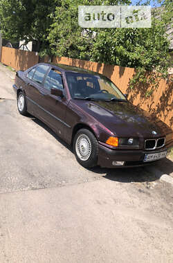 Седан BMW 3 Series 1992 в Житомирі