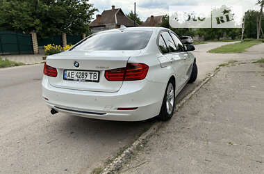 Седан BMW 3 Series 2013 в Кривом Роге