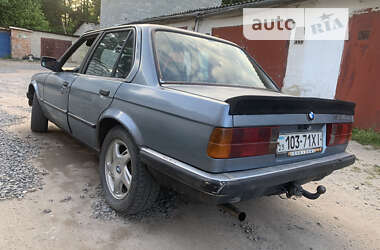 Седан BMW 3 Series 1987 в Шепетівці