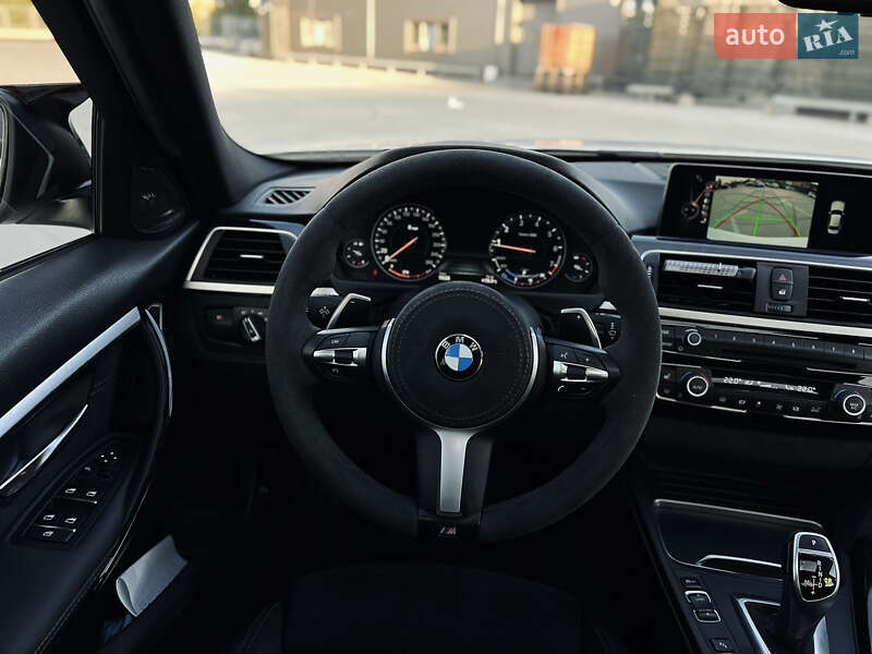 Седан BMW 3 Series 2015 в Киеве