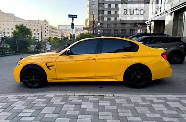 Седан BMW 3 Series 2015 в Киеве