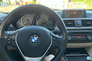 Седан BMW 3 Series 2013 в Львові