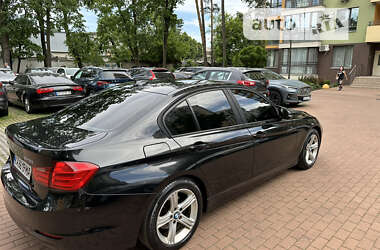 Седан BMW 3 Series 2013 в Києві