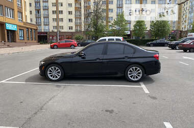 Седан BMW 3 Series 2016 в Киеве