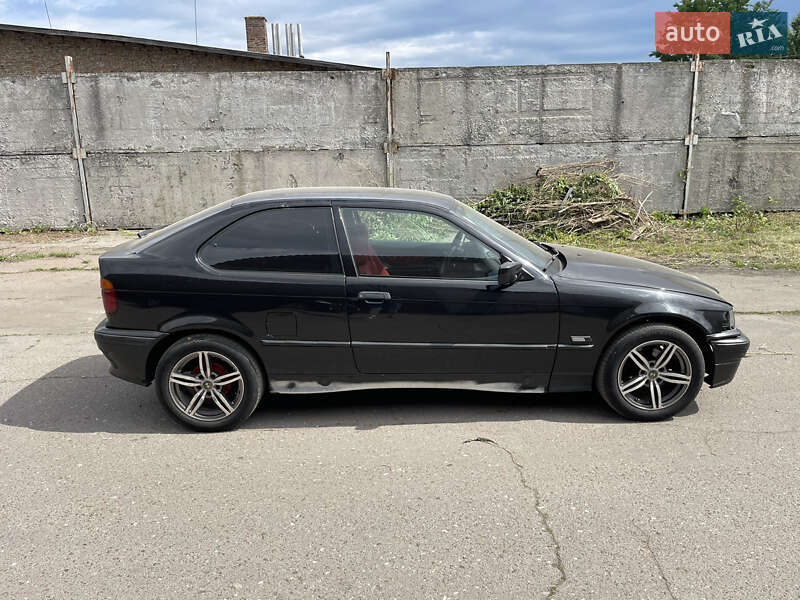 Купе BMW 3 Series 1995 в Чернигове фото 5 Купе BMW 3 Series 1995 в Чернигове
