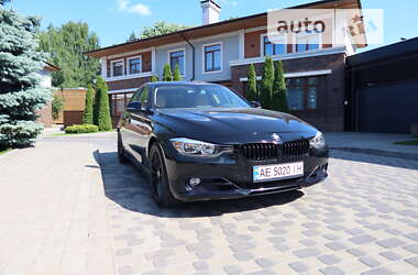 Седан BMW 3 Series 2013 в Дніпрі