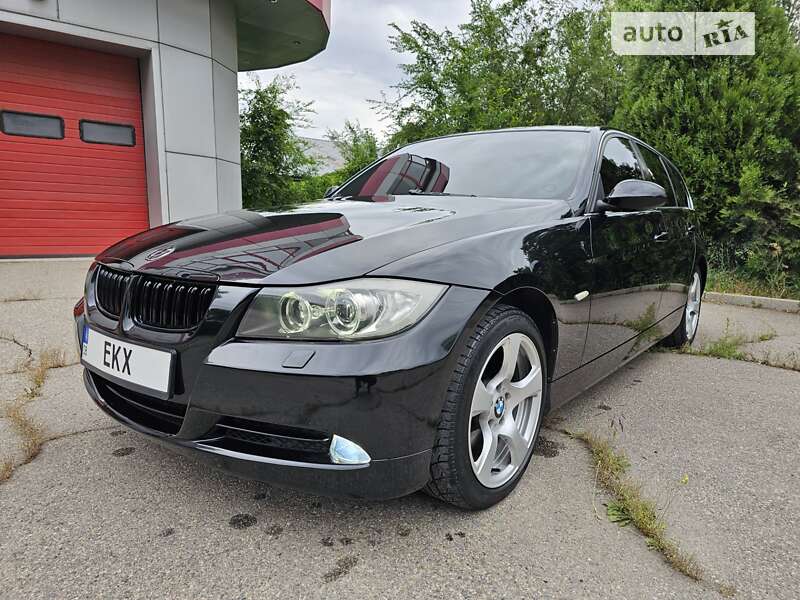 Универсал BMW 3 Series 2005 в Запорожье