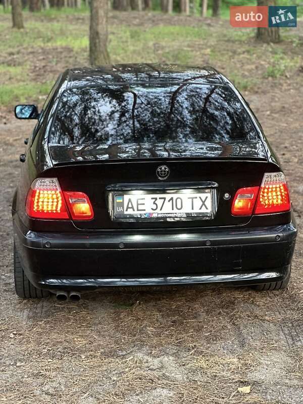 Седан BMW 3 Series 2002 в Днепре