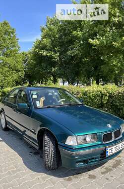 Седан BMW 3 Series 1996 в Черновцах