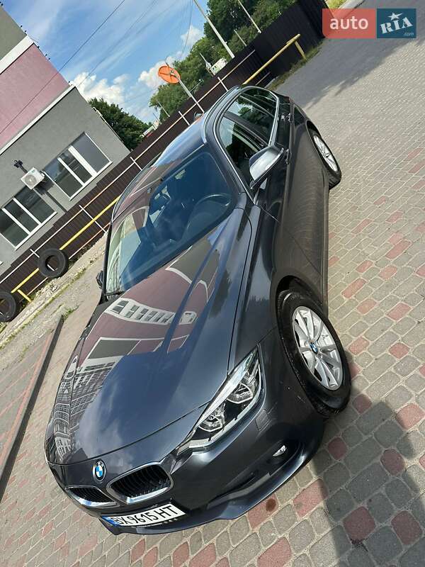Универсал BMW 3 Series 2018 в Хмельницком