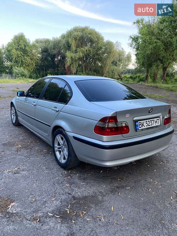 Седан BMW 3 Series 2002 в Млинове фото 4 Седан BMW 3 Series 2002 в Млинове
