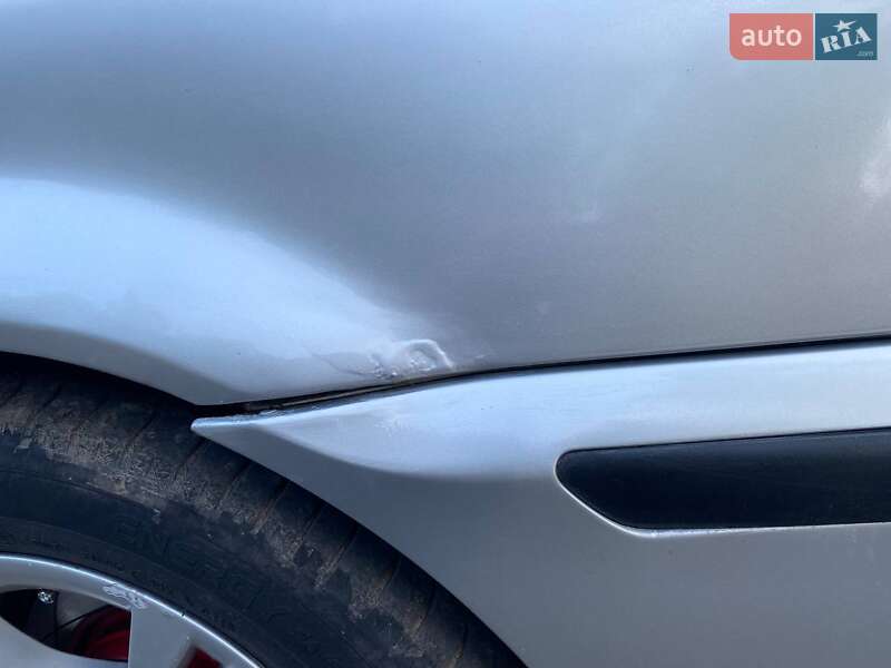 Седан BMW 3 Series 2002 в Млинове фото 28 Седан BMW 3 Series 2002 в Млинове