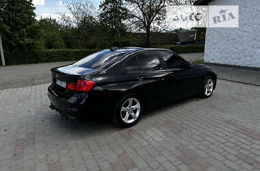 Седан BMW 3 Series 2013 в Косові