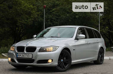 BMW 3 Series 2010