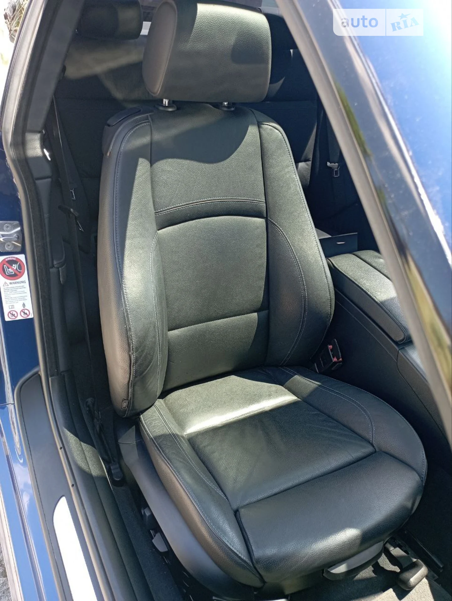2010 BMW 3er - мініатюра 9