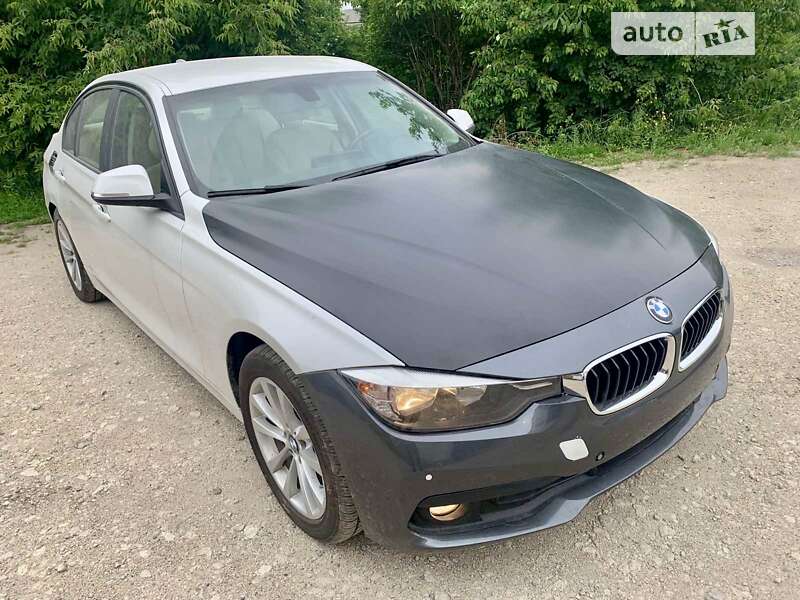 Седан BMW 3 Series 2016 в Волочиске