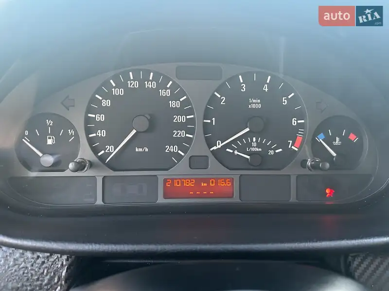 BMW 3 Series 2003
