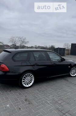 BMW 3 Series 2010