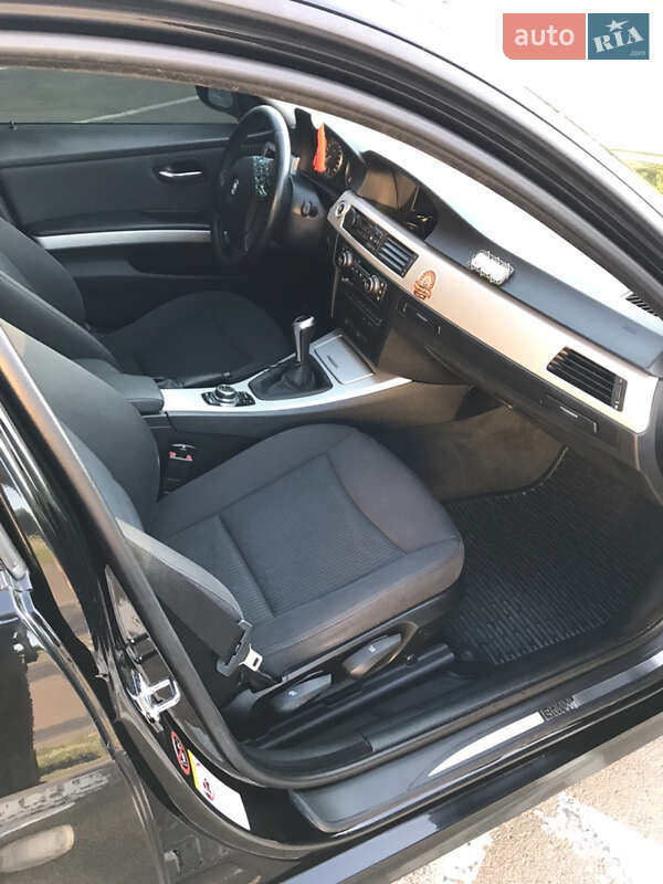 Универсал BMW 3 Series 2009 в Ровно фото 9 Универсал BMW 3 Series 2009 в Ровно