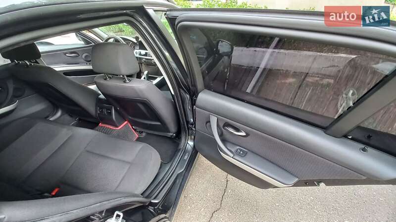 Універсал BMW 3 Series 2009 в Фастові