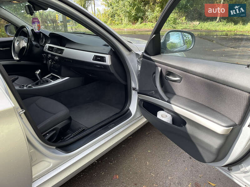 Универсал BMW 3 Series 2011 в Луцке