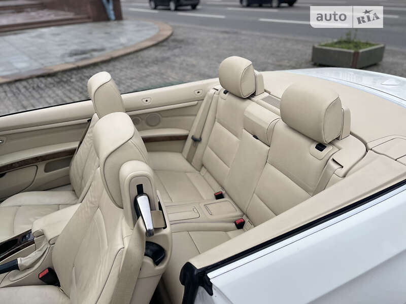 Кабриолет BMW 3 Series 2008 в Киеве