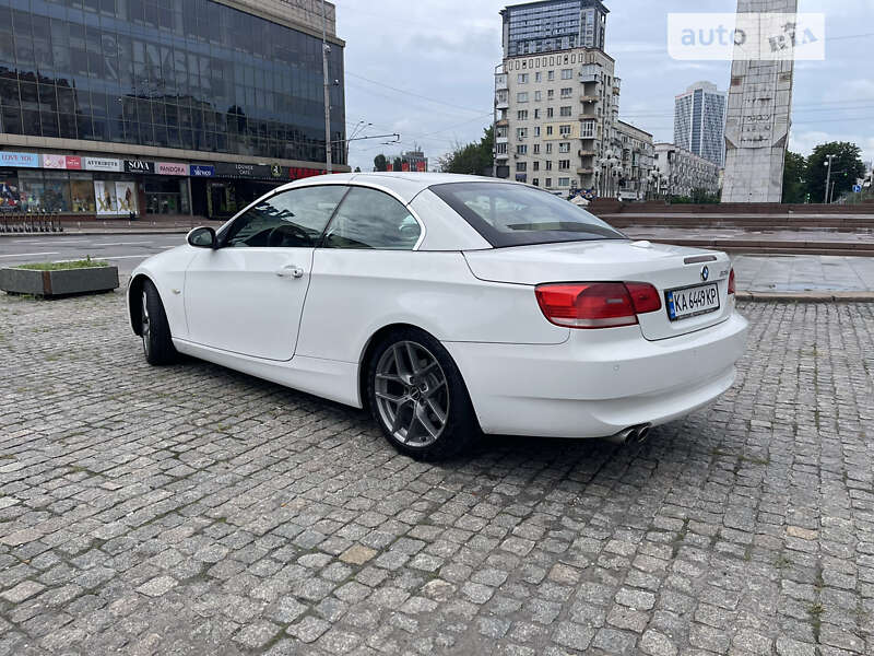 Кабриолет BMW 3 Series 2008 в Киеве