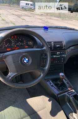 Седан BMW 3 Series 1998 в Белгороде-Днестровском